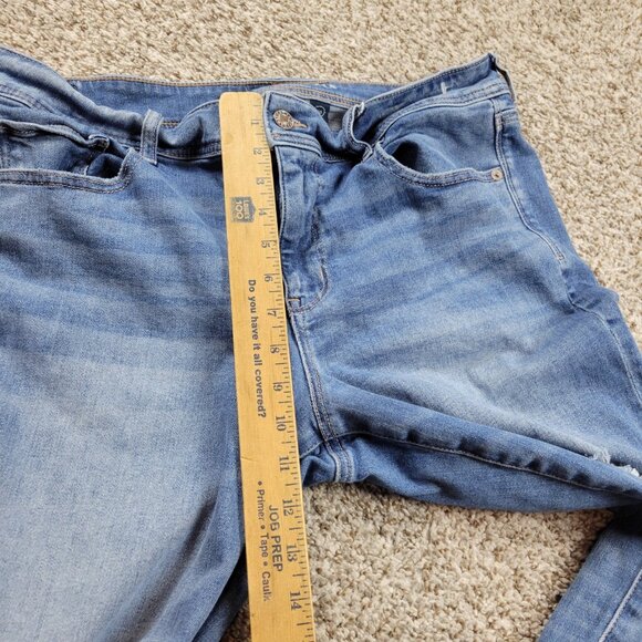 American Eagle Jeans Womens 16 Short Kick Boot Medium Wash Distressed Denim - Picture 5 of 8